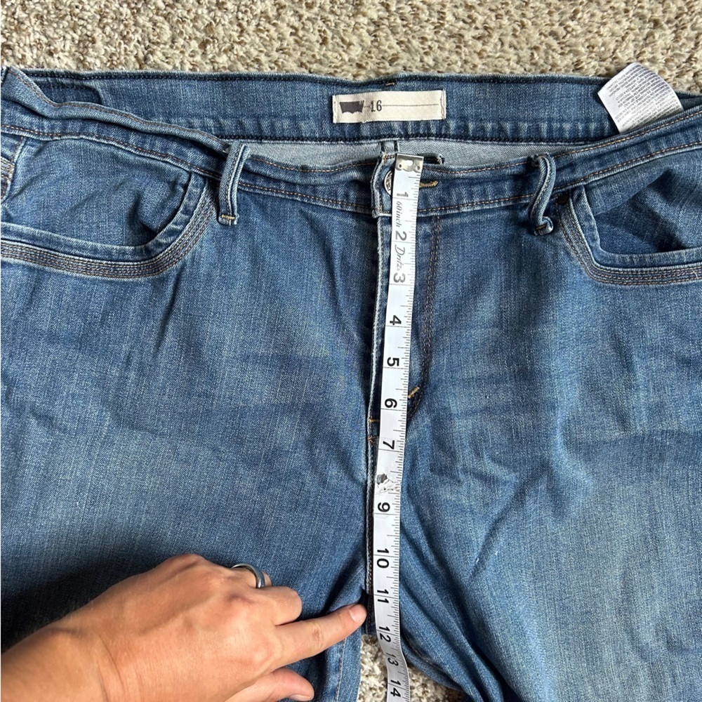 Levi's Blue Denim Capris Casual Classic Summer 16 - Picture 7 of 8